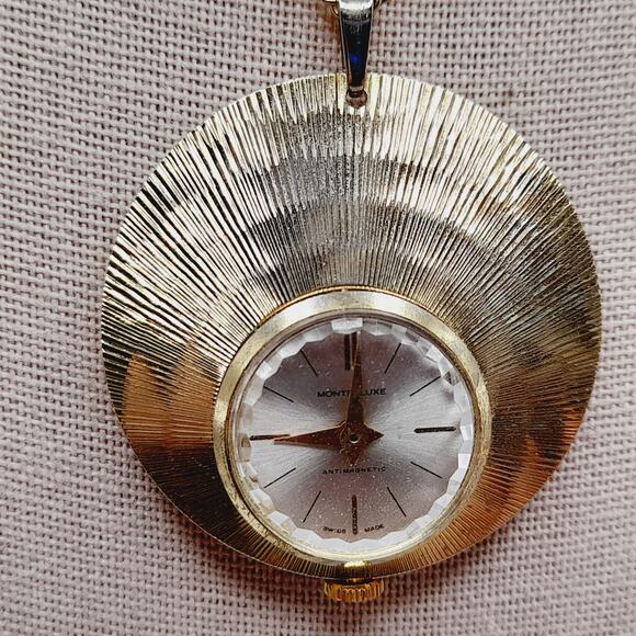 Vintage Ladies Montreluxe Wind-Up Pendant Watch Necklace – Not Working - Picture 2 of 7